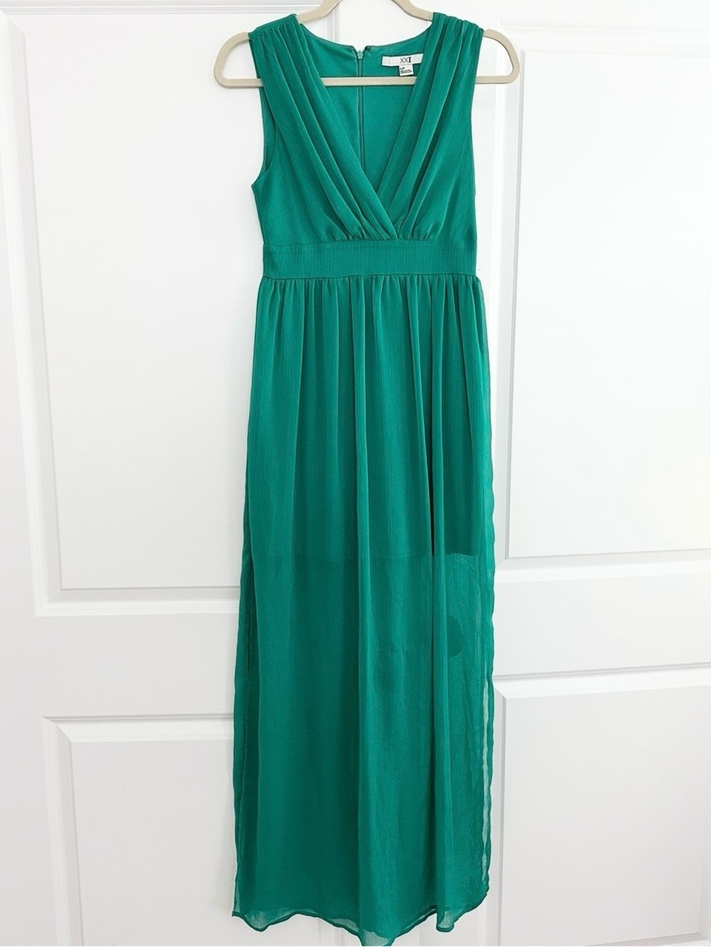 V-Neck Sleeveless Green Chiffon Flowy Maxi Dress - Vacation Summer Wedding Guest